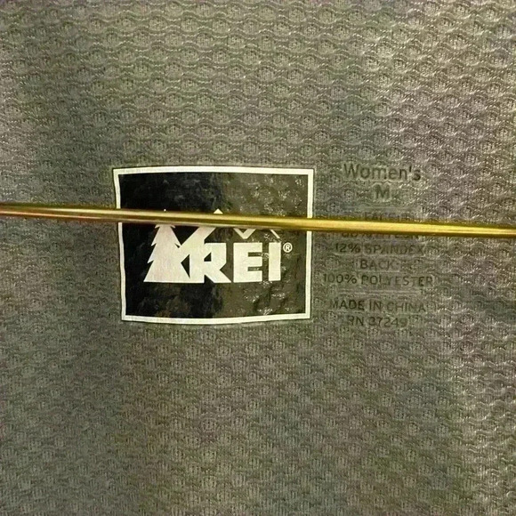 REI Women’s Jacket Like New, Medium - Picture 8 of 9
